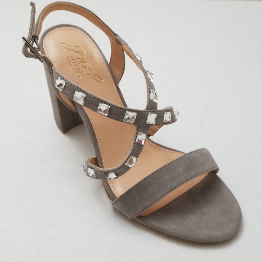 Jewel Badgley Mischka
Studded Cross Heel 6 & 6.5